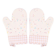 Anti Scald and Anti Slip Kitchen Gloves With Thickened Cotton Baking Silicone Gloves